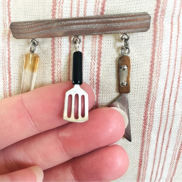 Vintage GMFW Sterling Silver Chef’s Brooch Pin - Picture 7 of 7